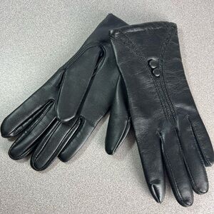 NWOT womens leather gloves black size Small lined driving winter classic